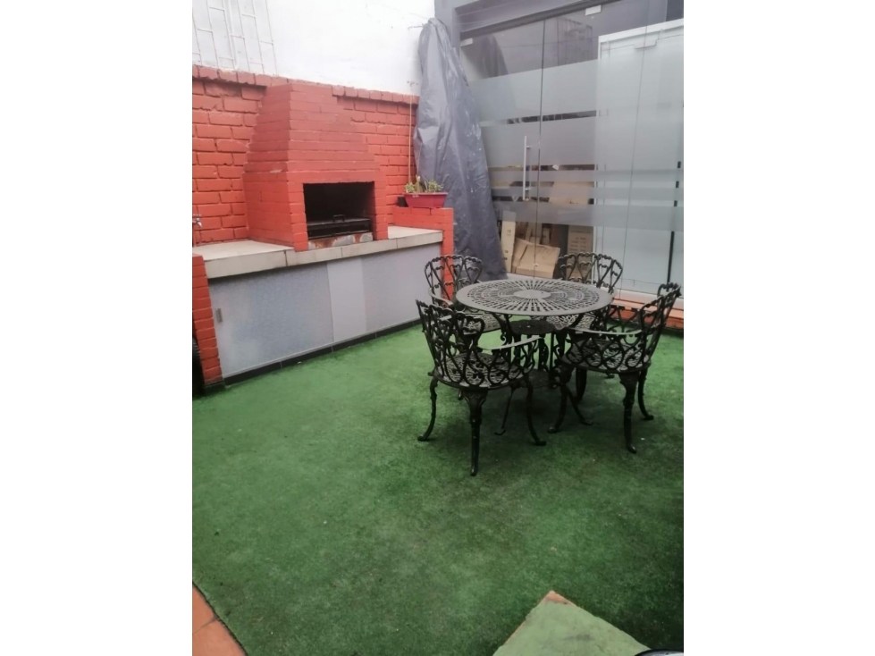 Casa en venta en Chapinero, Bogotá · foto 3 de 24