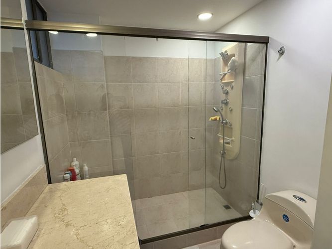 Apartamento de 4 alcobas en venta en Bosques De Zuñiga, Envigado, 198 m² · foto 17 de 18