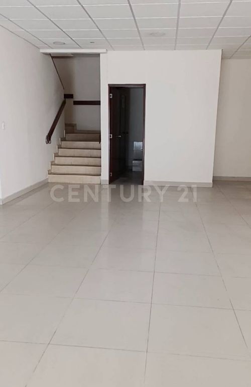 Local en arriendo en Ay Mi Llanura, Villavicencio, 400 m² · foto 7 de 13