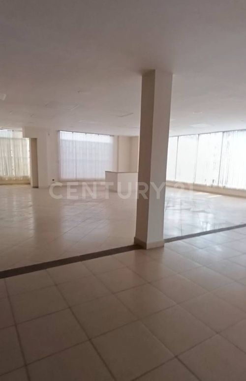Local en arriendo en Ay Mi Llanura, Villavicencio, 400 m² · foto 11 de 13
