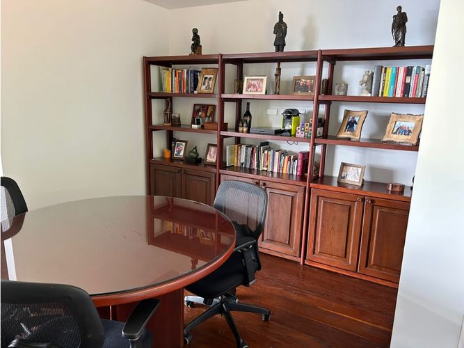Apartamento de 2 alcobas en venta en Las Palmas, El Retiro, 129 m² · foto 9 de 13