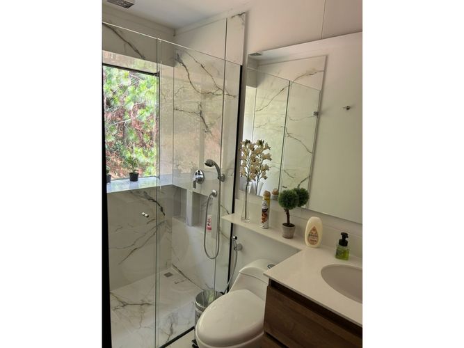 Apartamento de 2 alcobas en venta en Las Palmas, El Retiro, 129 m² · foto 11 de 13
