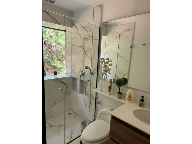 Apartamento de 2 alcobas en venta en Las Palmas, El Retiro, 129 m² · foto 12 de 13
