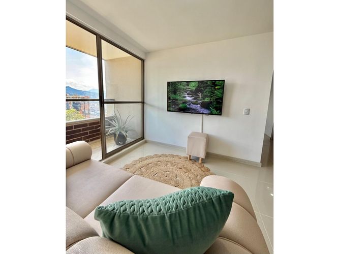 Apartamento de 3 alcobas en venta en Loma De La Doctora, Sabaneta, 72 m² · foto 5 de 18