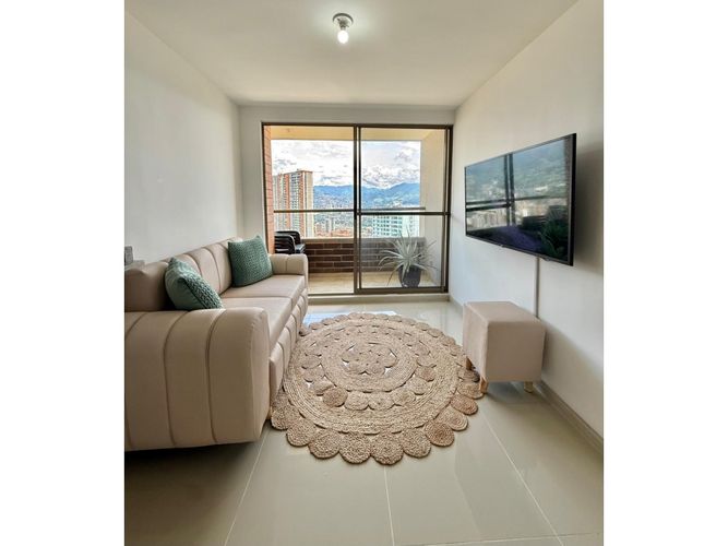 Apartamento de 3 alcobas en venta en Loma De La Doctora, Sabaneta, 72 m² · foto 6 de 18