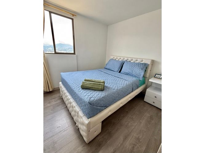 Apartamento de 3 alcobas en venta en Loma De La Doctora, Sabaneta, 72 m² · foto 10 de 18