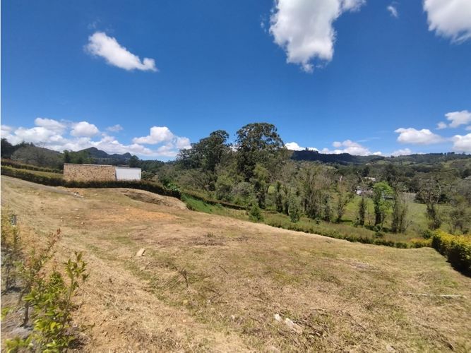 Lote en venta en Vilachuaga, Rionegro, 4116 m² · foto 2 de 20