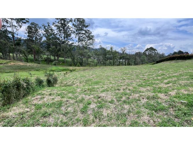 Lote en venta en Vilachuaga, Rionegro, 4116 m² · foto 11 de 20