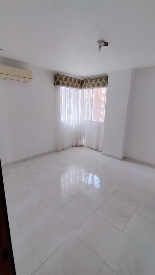 Apartamento de 3 alcobas en venta en Villa Country, Barranquilla, 146 m² · foto 7 de 11