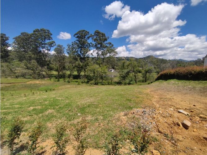 Lote en venta en Vilachuaga, Rionegro, 1731 m² · foto 14 de 20