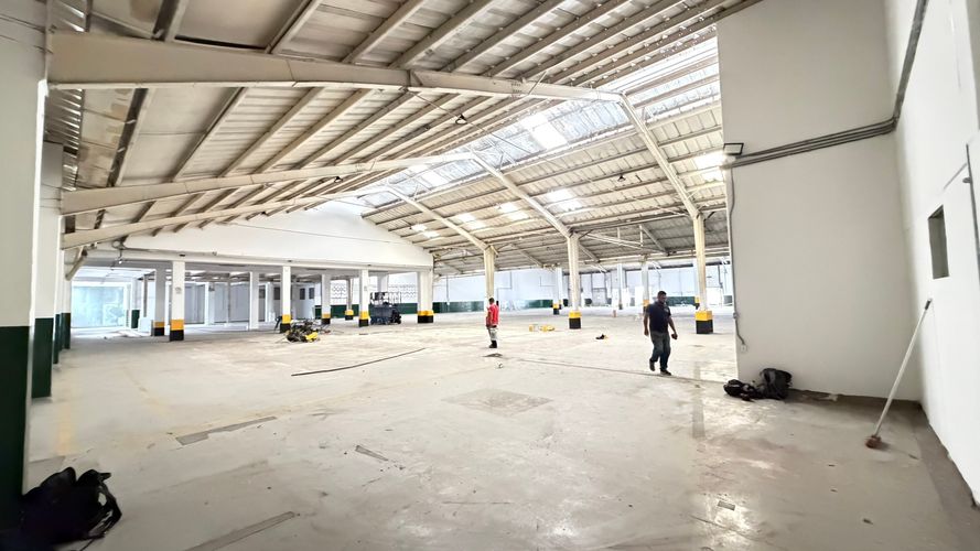 Bodega en arriendo en Salomia, Cali, 2579 m² · foto 8 de 24