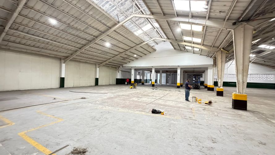 Bodega en arriendo en Salomia, Cali, 2579 m² · foto 9 de 24