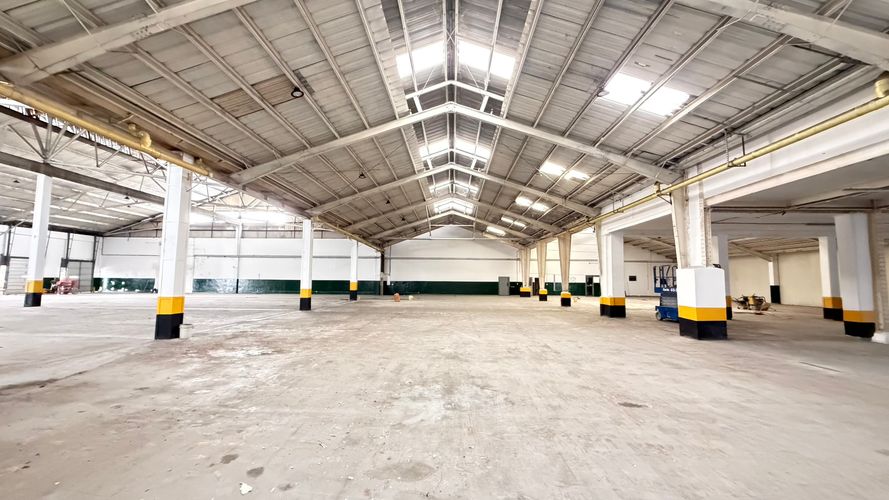 Bodega en arriendo en Salomia, Cali, 2579 m² · foto 12 de 24