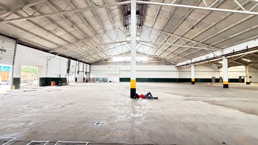 Bodega en arriendo en Salomia, Cali, 2579 m² · foto 15 de 24