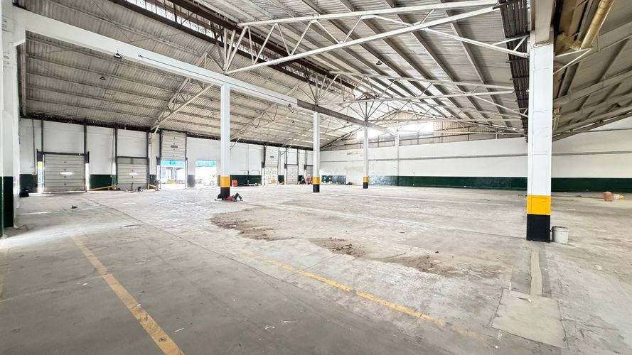Bodega en arriendo en Salomia, Cali, 2579 m² · foto 17 de 24