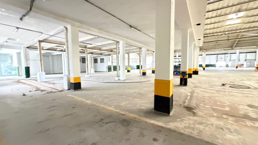 Bodega en arriendo en Salomia, Cali, 2579 m² · foto 21 de 24