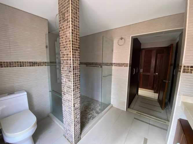 Apartamento de 3 alcobas en venta en Altos Del Prado, Barranquilla, 220 m² · foto 8 de 11