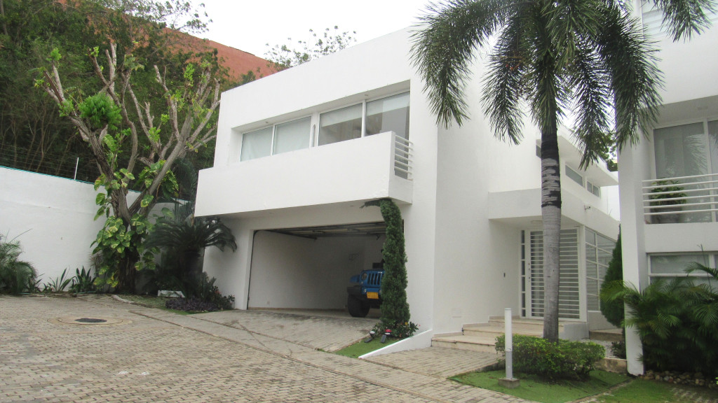 Casa en Arriendo en Cr.la castellana, Barranquilla