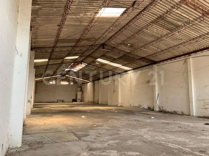 Bodega en arriendo en Villa Julia, Villavicencio, 598 m² · foto 2 de 4