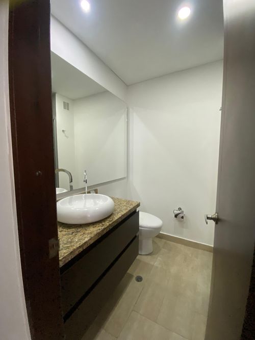 Apartamento de 3 alcobas en venta en Altos Del Prado, Barranquilla, 98 m² · foto 7 de 9