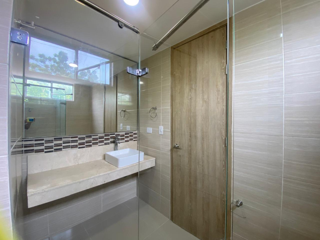 Apartamento en venta en Urbanizacion Los Corales, Barranquilla · foto 6 de 9