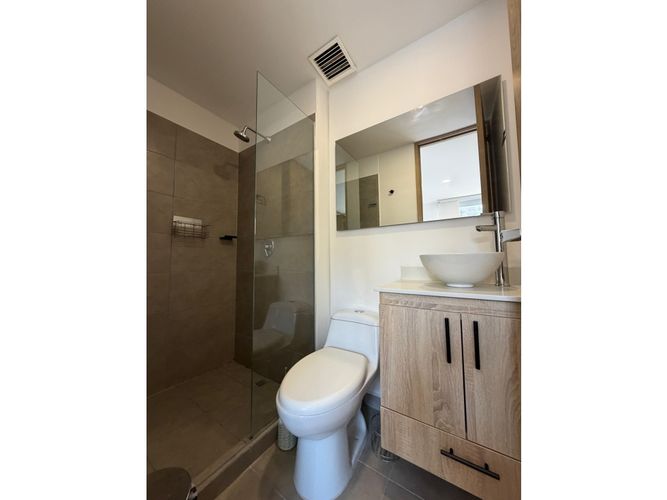 Apartamento de 3 alcobas en venta en San Antonio De Pereira, Rionegro, 71 m² · foto 4 de 14