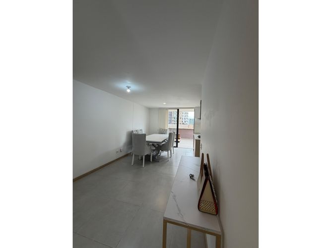Apartamento de 3 alcobas en venta en San Antonio De Pereira, Rionegro, 71 m² · foto 6 de 14