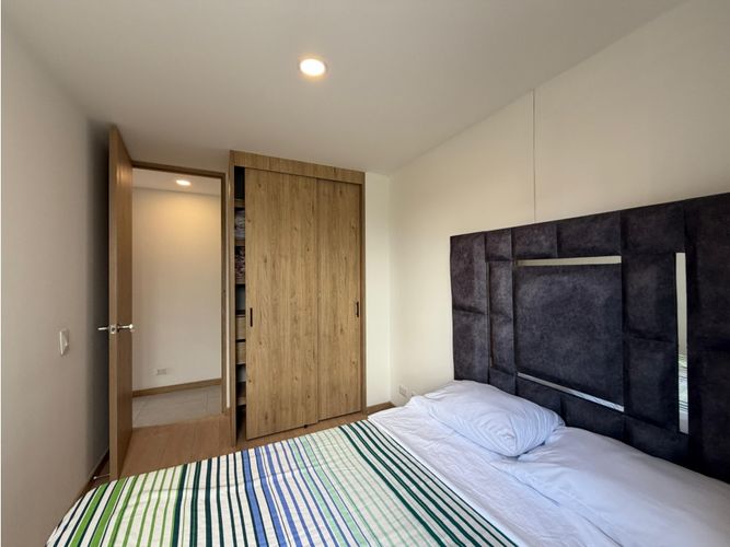 Apartamento de 3 alcobas en venta en San Antonio De Pereira, Rionegro, 71 m² · foto 8 de 14