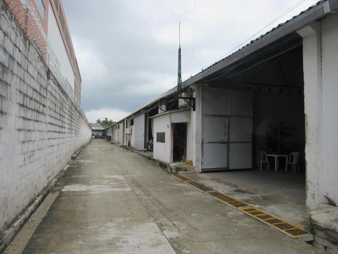Bodega en venta en Paraiso, Barranquilla, 4014 m² · foto 2 de 5
