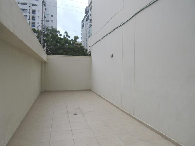 Edificio en venta en La Concepcion, Barranquilla, 1400 m² · foto 4 de 5