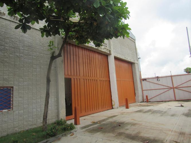 Bodega en arriendo en La Paz, Barranquilla, 90 m² · foto 2 de 10