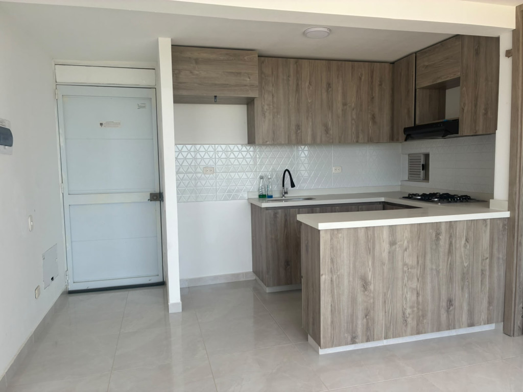 Apartamento en arriendo en Ciudad Mallorquin, Barranquilla · foto 3 de 11