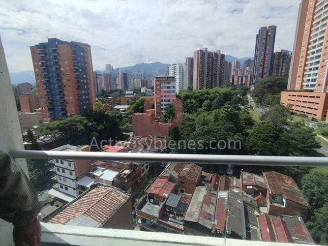 Apartamento de 2 alcobas en arriendo en Monteazul, Sabaneta, 76 m² · foto 5 de 13