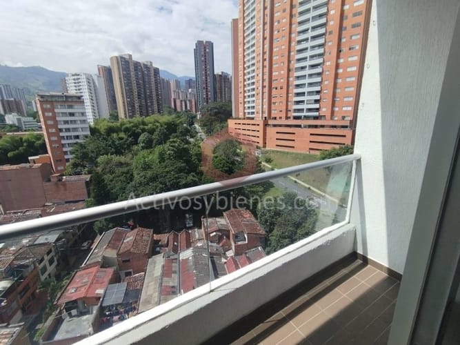 Apartamento de 2 alcobas en arriendo en Monteazul, Sabaneta, 76 m² · foto 6 de 13