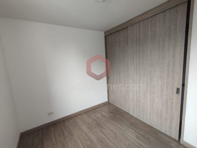 Apartamento de 2 alcobas en arriendo en Monteazul, Sabaneta, 76 m² · foto 7 de 13