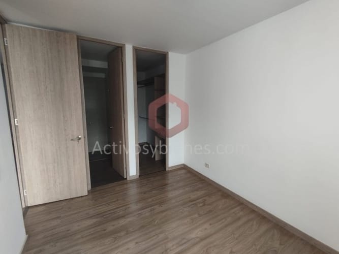 Apartamento de 2 alcobas en arriendo en Monteazul, Sabaneta, 76 m² · foto 9 de 13