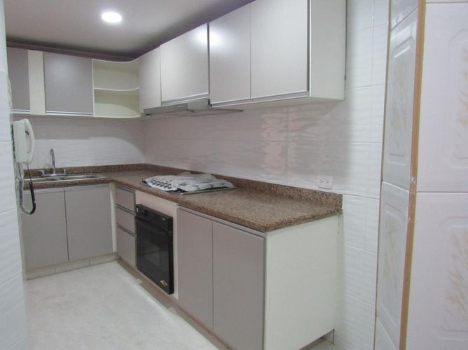 Apartamento de 2 alcobas en venta en Altos Del Prado, Barranquilla, 130 m² · foto 12 de 21