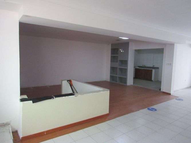 Casa de 4 alcobas en venta en Paraiso, Barranquilla, 295 m² · foto 3 de 6