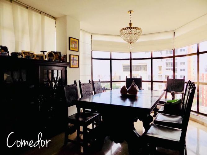 Apartamento de 3 alcobas en venta en Altos Del Prado, Barranquilla, 210 m² · foto 3 de 11