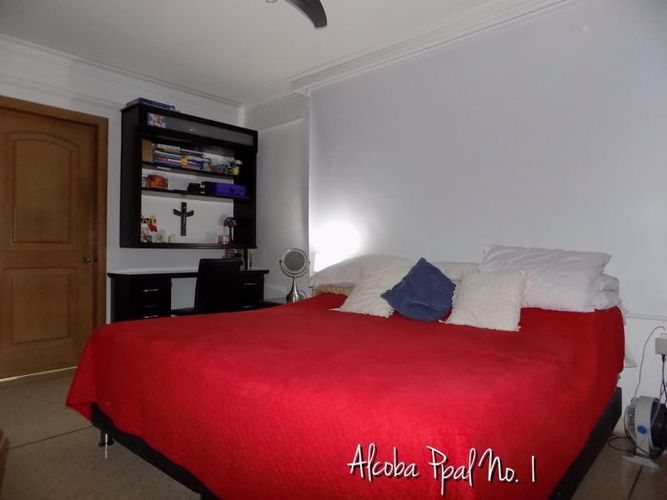 Apartamento de 3 alcobas en venta en Altos Del Prado, Barranquilla, 210 m² · foto 5 de 11