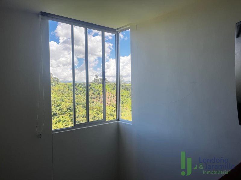 Apartamento en venta en Las Mercedes, Marinilla · foto 18 de 20