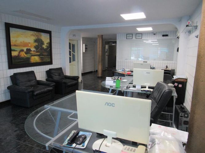 Oficina en arriendo en Ciudad Jardin, Barranquilla, 274 m² · foto 2 de 9