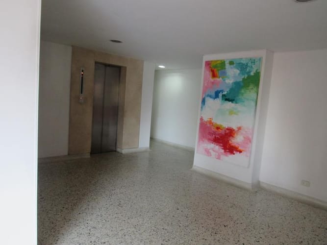 Apartamento de 3 alcobas en venta en Altos Del Prado, Barranquilla, 254 m² · foto 14 de 14