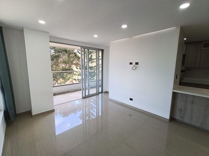 Apartamento de 3 alcobas en arriendo en La Almeria, Medellín, 130 m² · foto 6 de 20