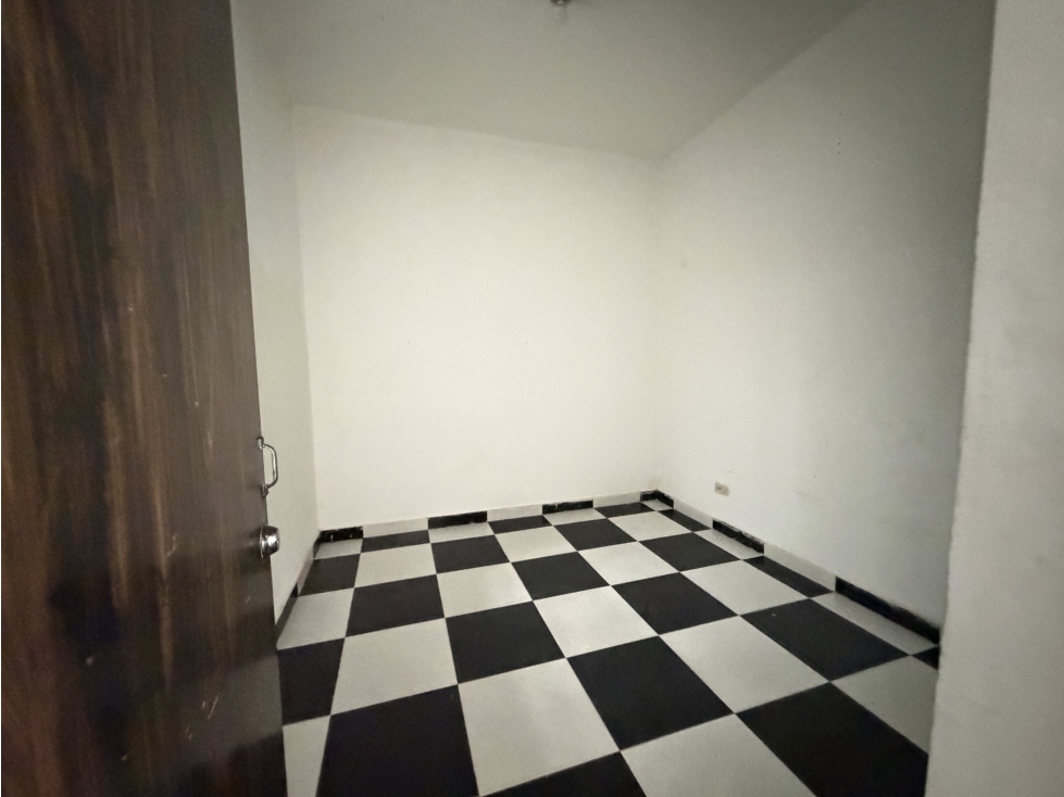 Casa en venta en Siete De Agosto, Bogotá · foto 6 de 24