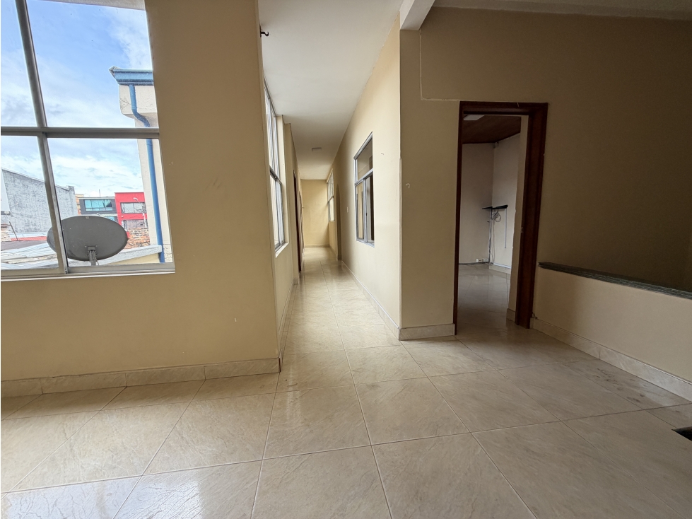 Casa en venta en Siete De Agosto, Bogotá · foto 16 de 24