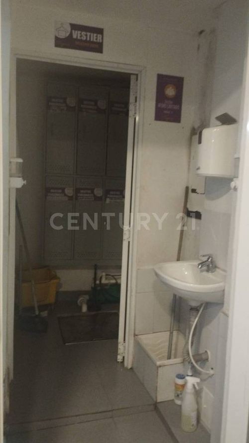 Edificio en arriendo en Villa Julia, Villavicencio, 700 m² · foto 10 de 20