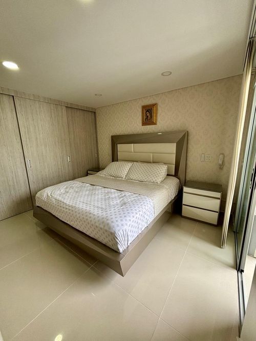 Apartamento de 3 alcobas en venta en Cabecera Del Llano, Bucaramanga, 93 m² · foto 2 de 16