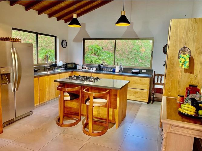 Casa de 4 alcobas en venta en El Carmen, El Retiro, 325 m² · foto 9 de 24