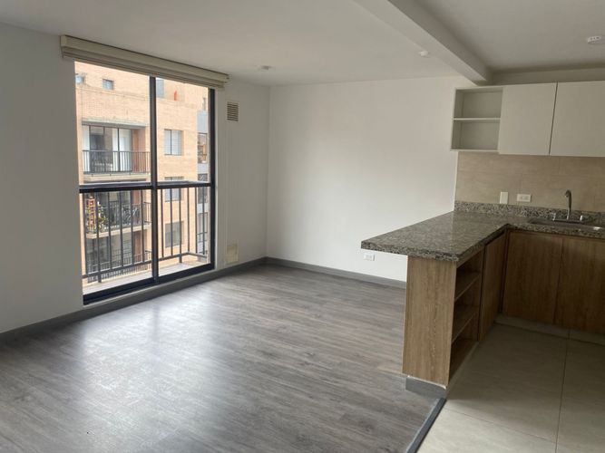 Apartamento en venta en Gran Granada, Bogotá · foto 2 de 24